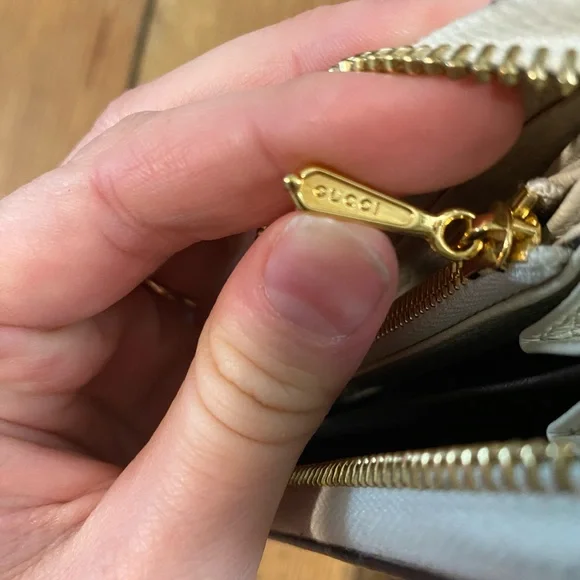 Authentic Gucci Zumi horsebit zip around wallet cream gold silver - Picture 10 of 11